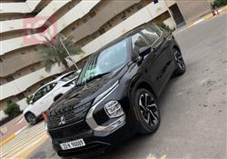 ميتسوبيشي اوتلاندر